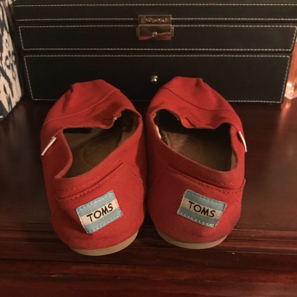 TOMS Women’s Red